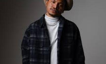 Wizz Baker Livens Up the May Grass Festival in Wamena